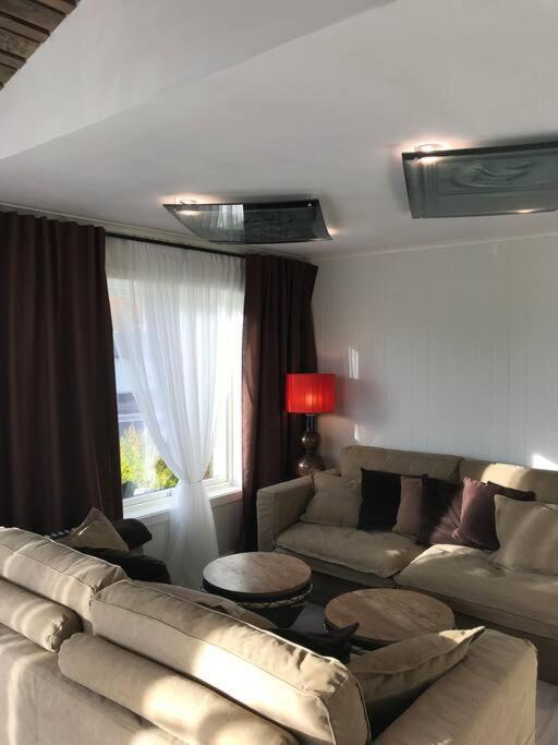 Topp Moderne Suite. Larvik Exterior foto